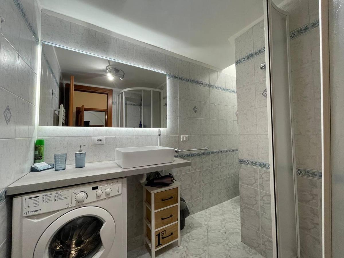 Le Sisters Apartment Генуа Екстериор снимка